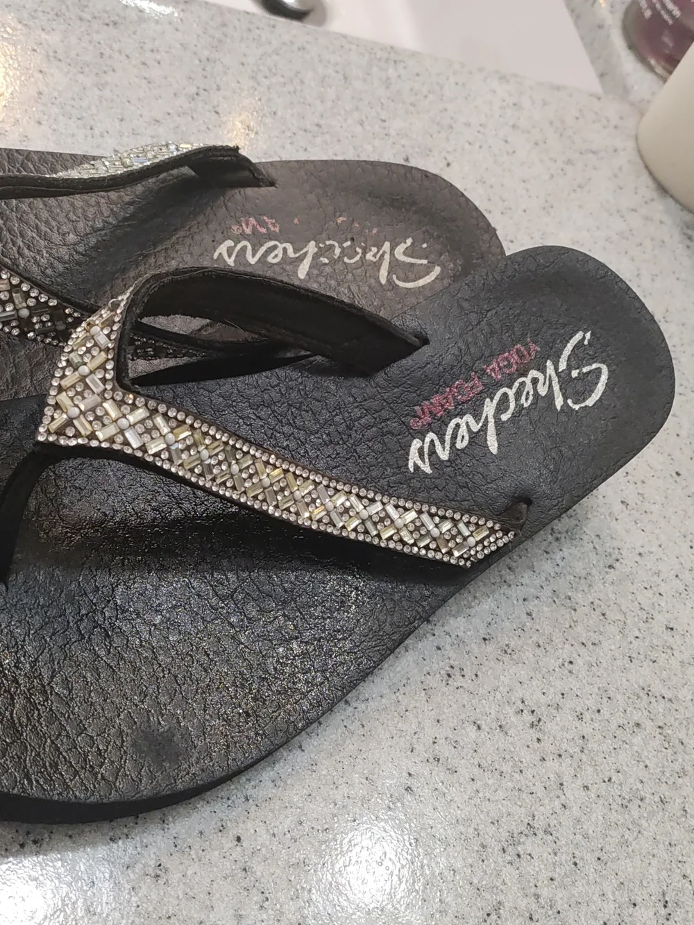 Skechers Black Crystal-Embellished  Flat✨Flip 🙃🙂 Flops ✨💥
